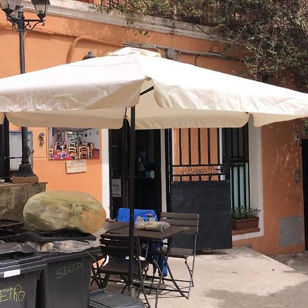 Locanda Genovese 20 La Maddalena  Ngoại thất bức ảnh
